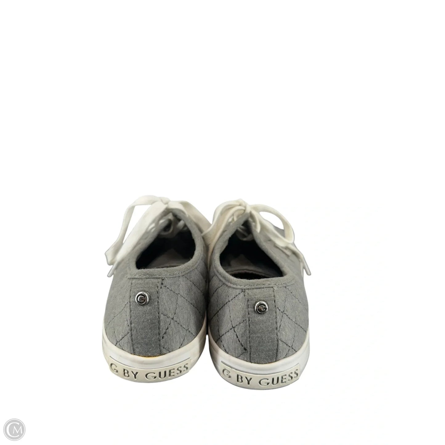 Shoes Sneakers By Guess In Grey, Size: 8.5