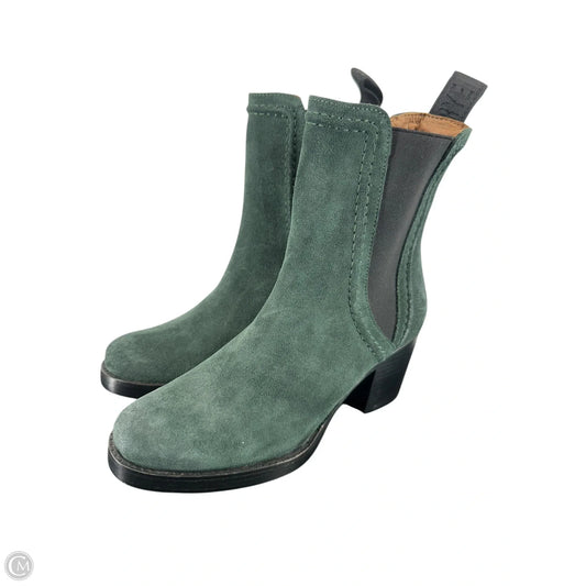 Boots Designer By Frye In Green, Size: 7.5