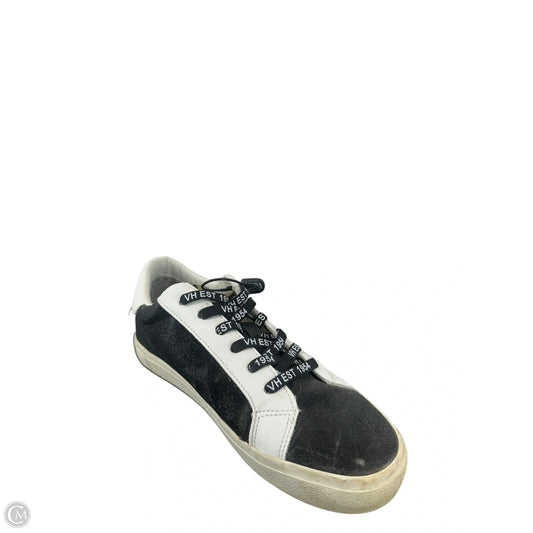 Shoes Sneakers By Vintage Havana In Black, Size: 8