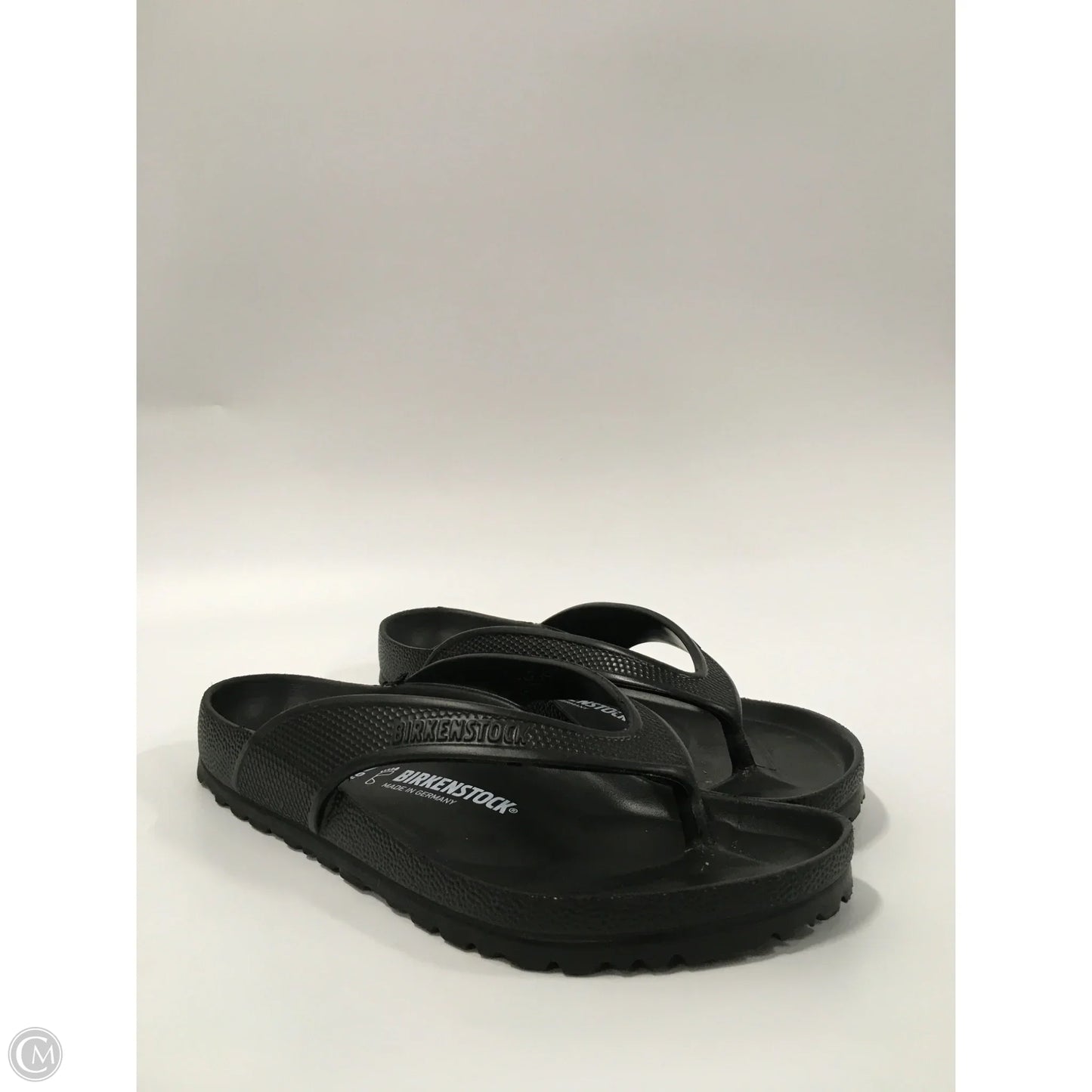 Sandals Flip Flops By Birkenstock In Black, Size: 6.5