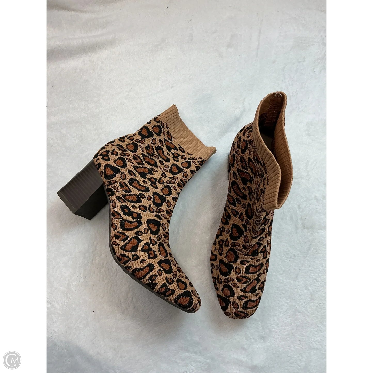 Boots Ankle Heels By Clothes Mentor In Animal Print, Size: 8