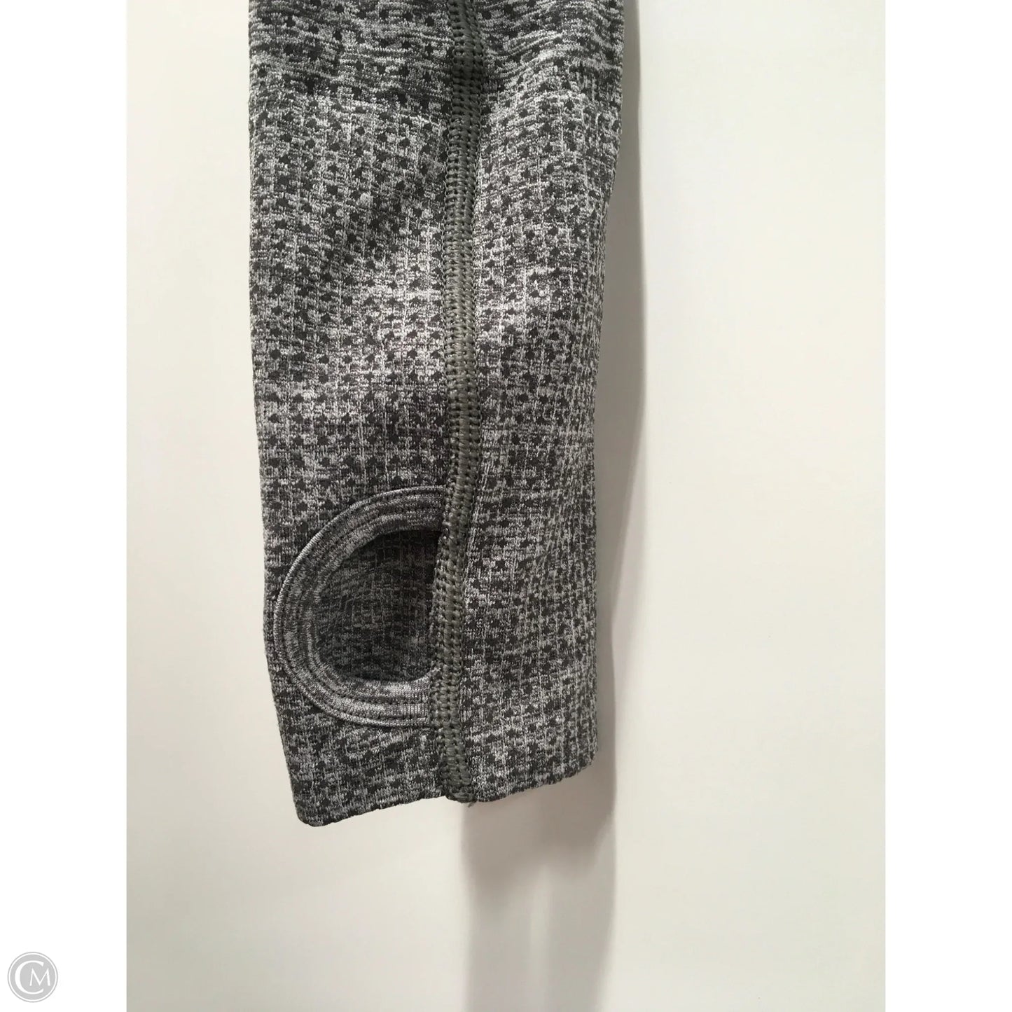 Athletic Top Long Sleeve Crewneck By Gym Shark In Grey, Size: Xs