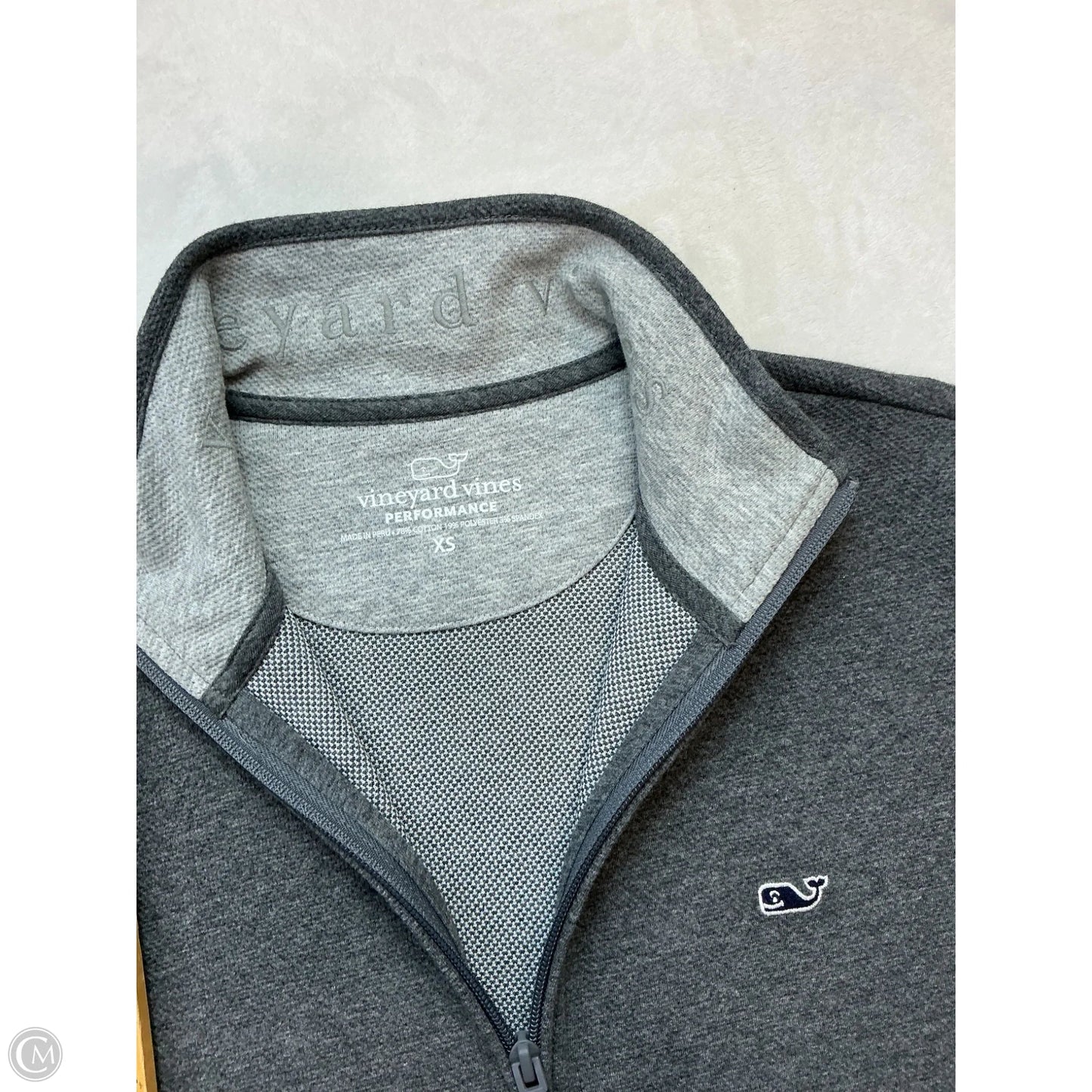 Athletic Top Long Sleeve Collar By Vineyard Vines In Grey, Size: Xs