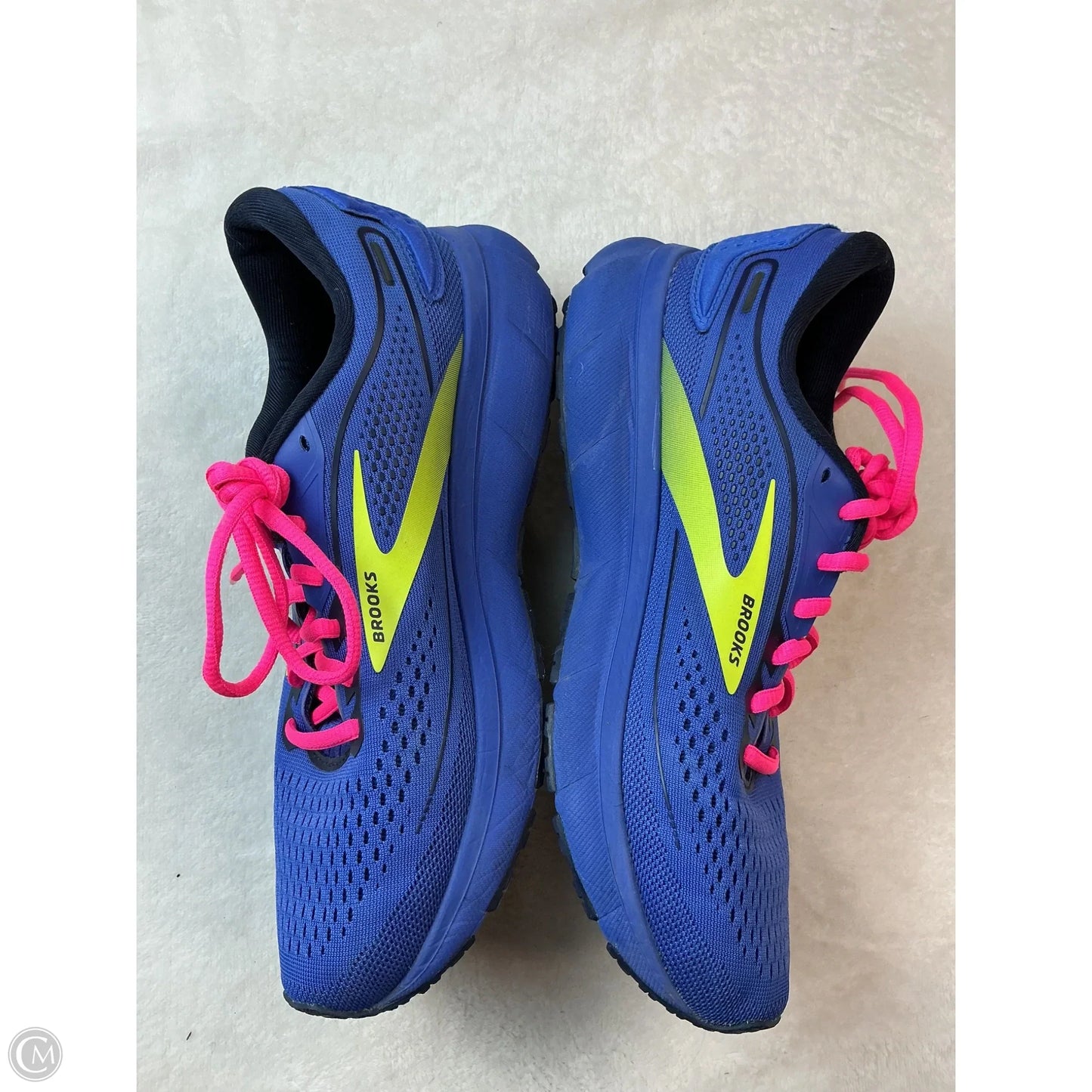 Shoes Athletic By Brooks In Blue, Size: 8.5
