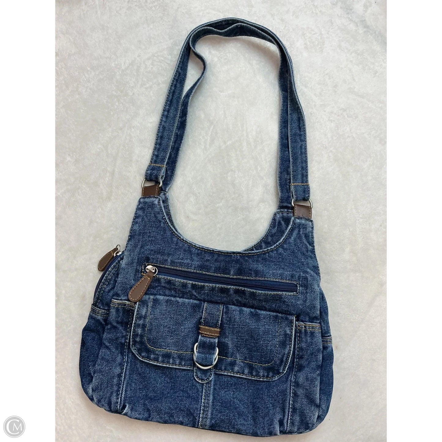 Crossbody By Clothes Mentor, Size: Medium
