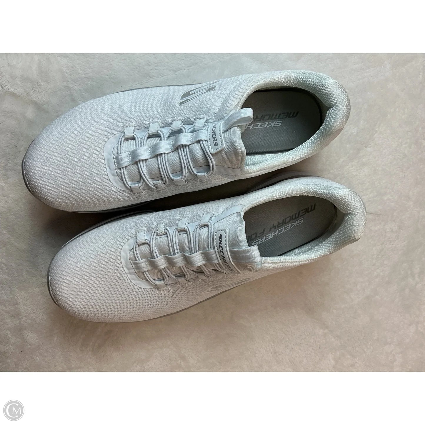 Shoes Athletic By Skechers In White, Size: 7.5