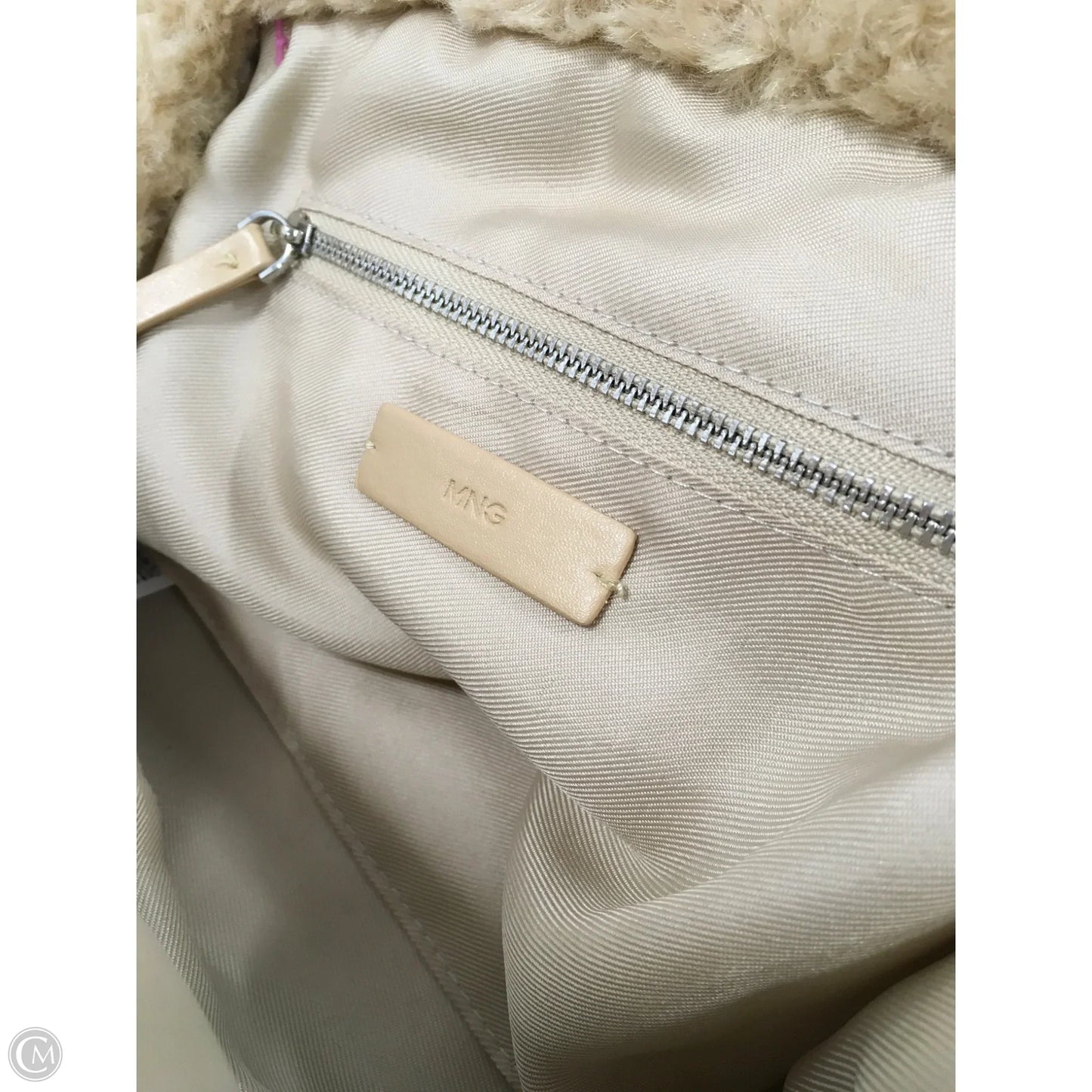 Clutch By Mng, Size: Large