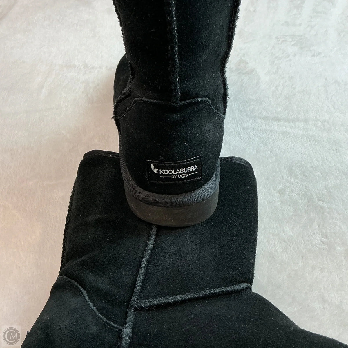 Boots Designer By Ugg In Black, Size: 9