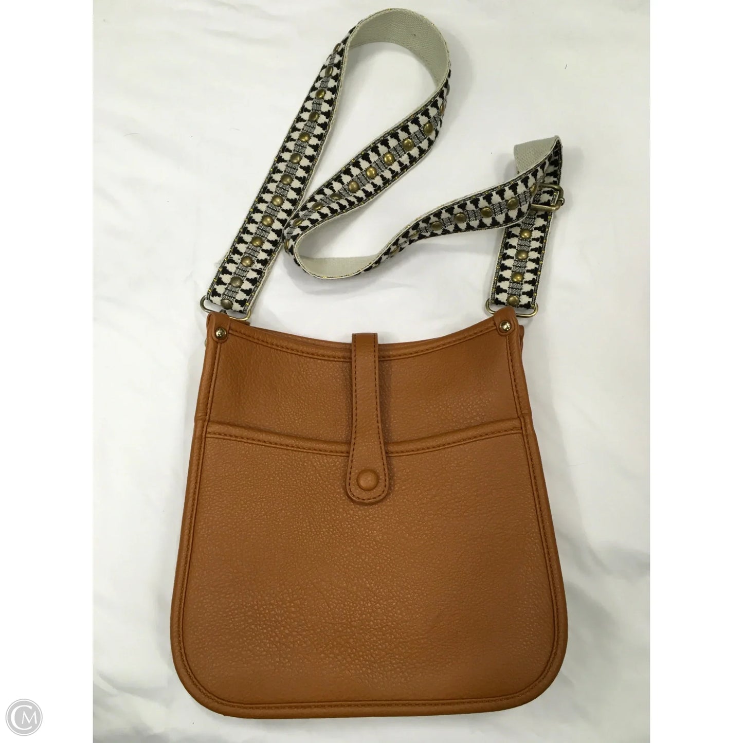 Crossbody By Clothes Mentor, Size: Large