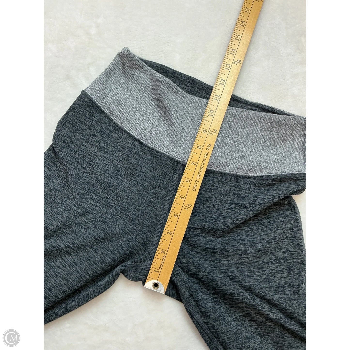 Athletic Leggings By Alo In Grey, Size: M