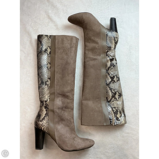 Boots Knee Heels By Clothes Mentor In Snakeskin Print, Size: 6.5