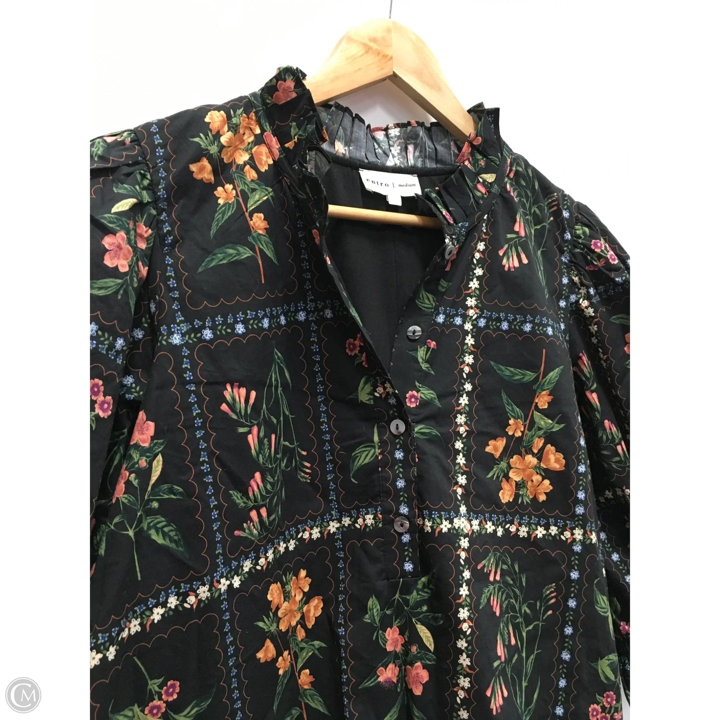 Dress Casual Short By Entro In Floral Print, Size: M