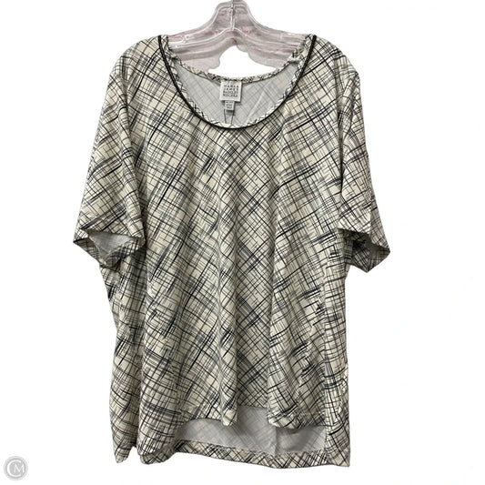 Top Short Sleeve By Badgley Mischka In White, Size: 3x
