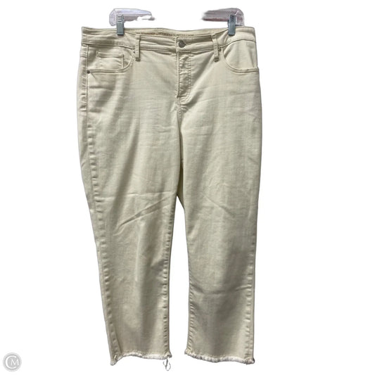 Pants Cropped By Chicos In Tan, Size: 12