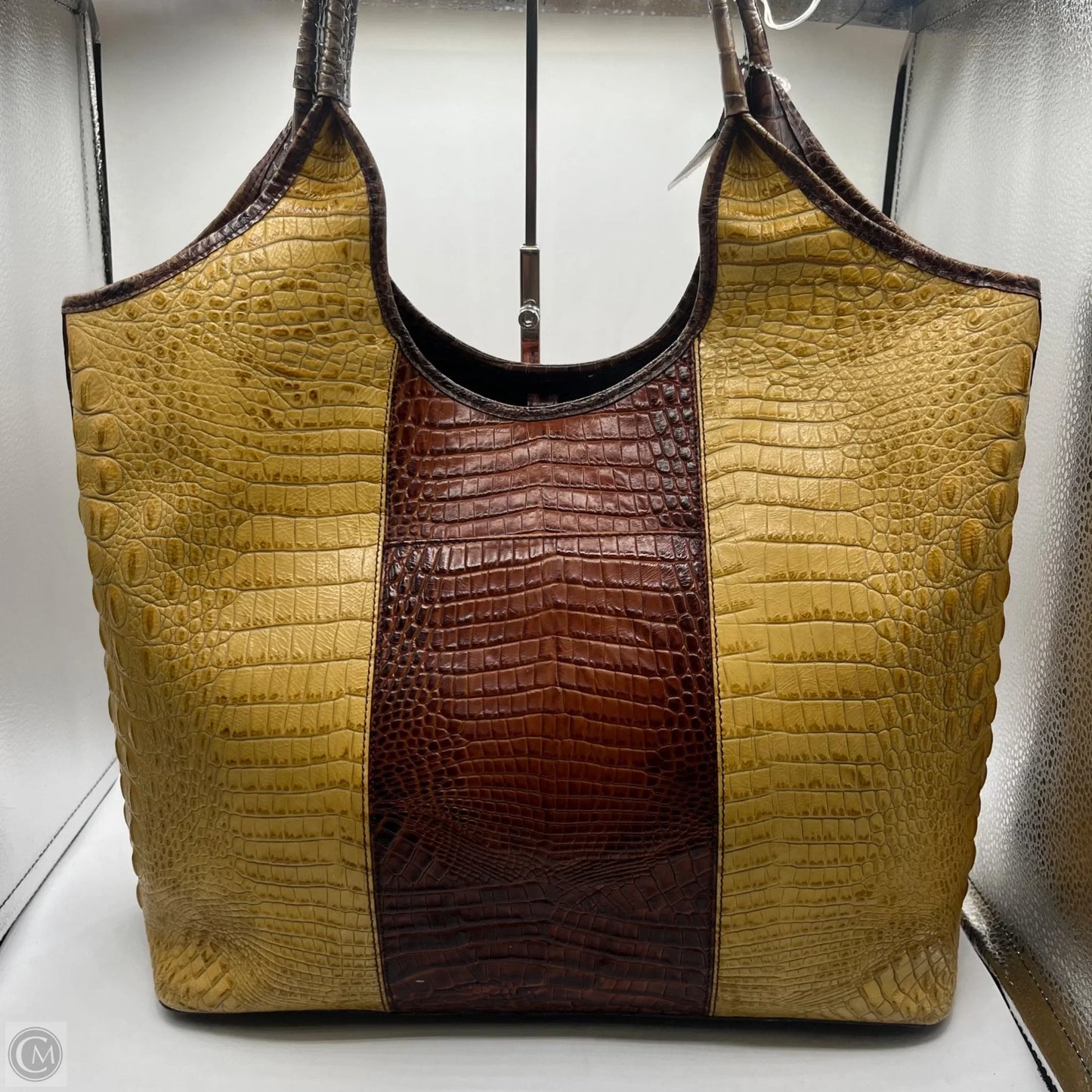 Handbag Designer By Brahmin, Size: Large