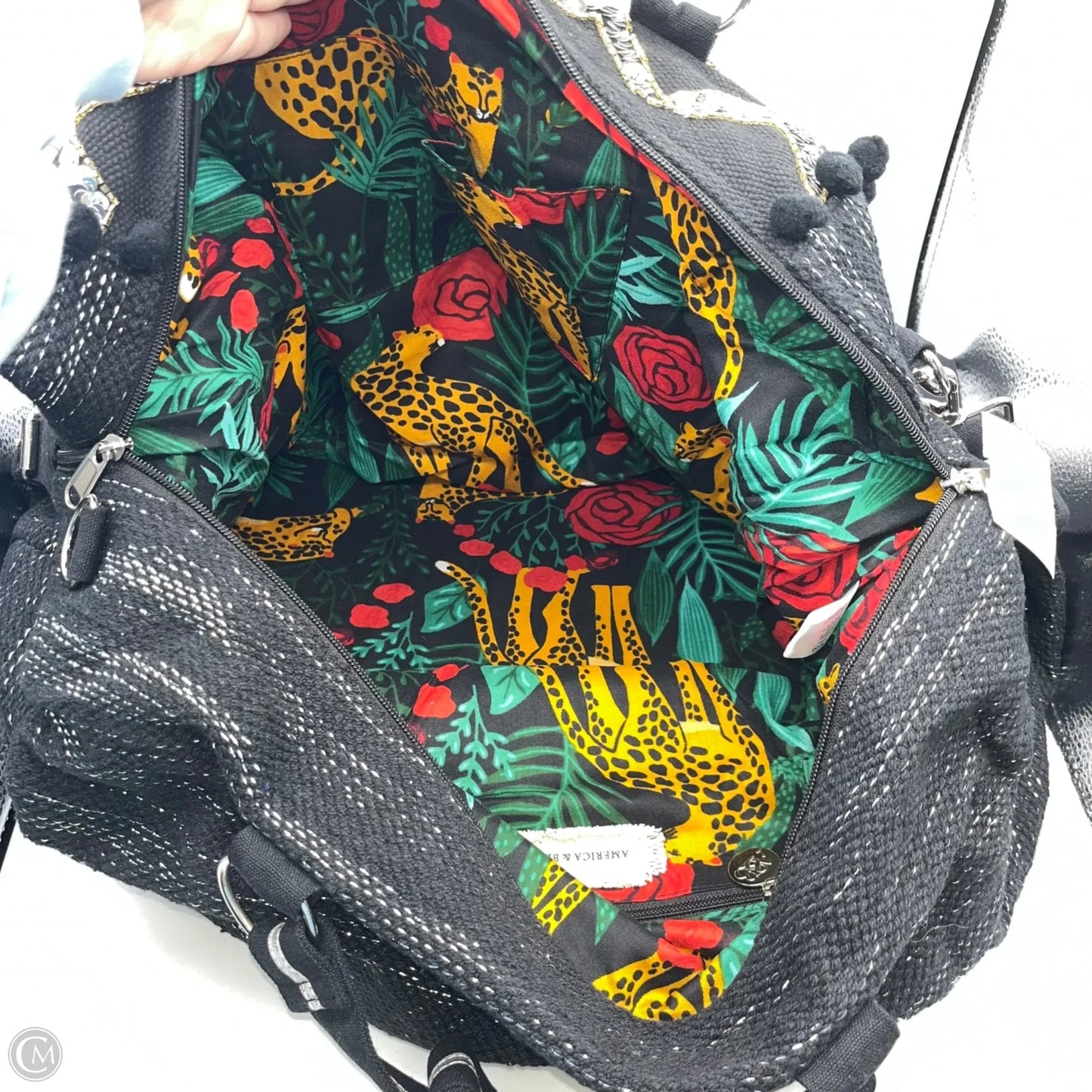 Tote By Cmb, Size: Large