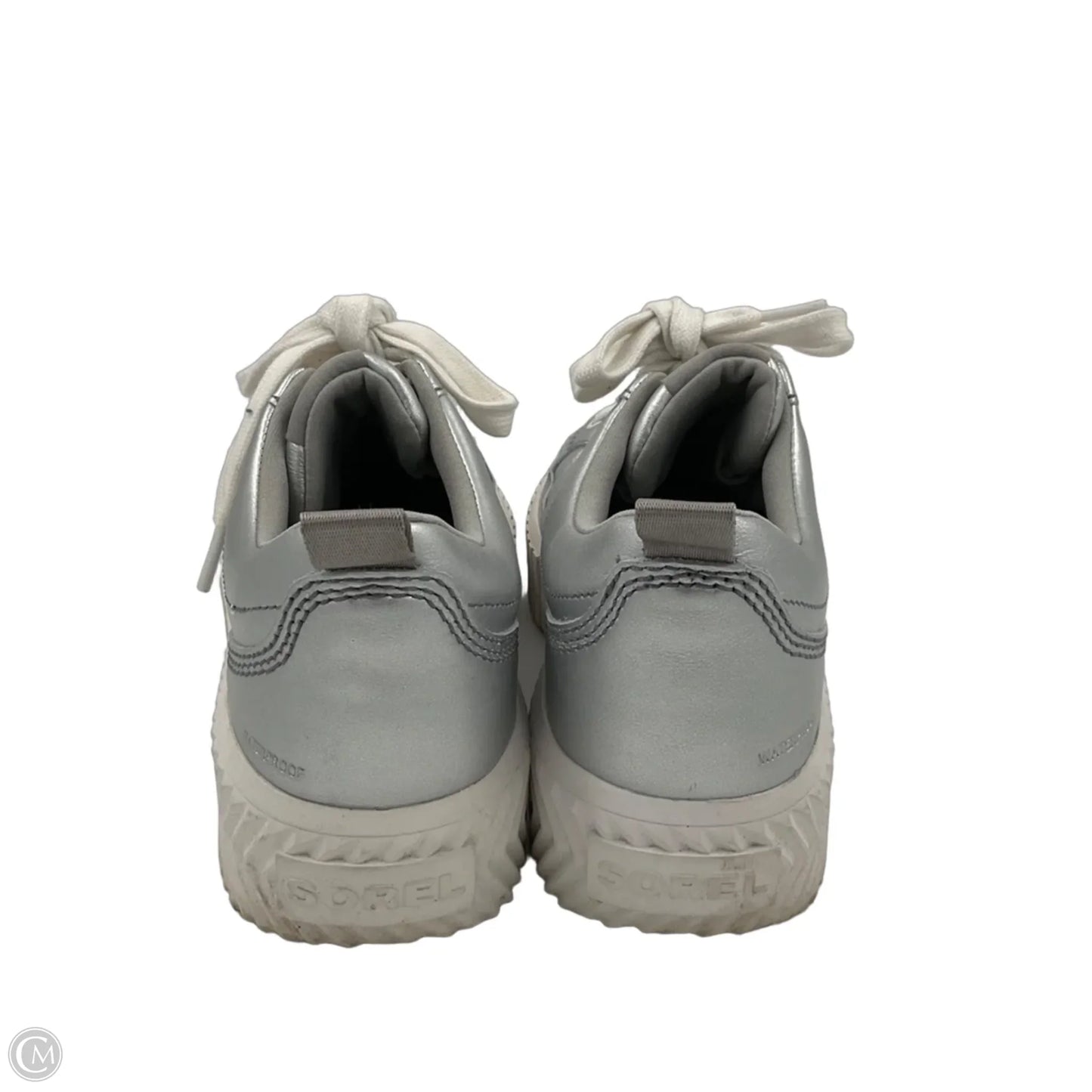 Shoes Sneakers By Sorel In Silver, Size: 11