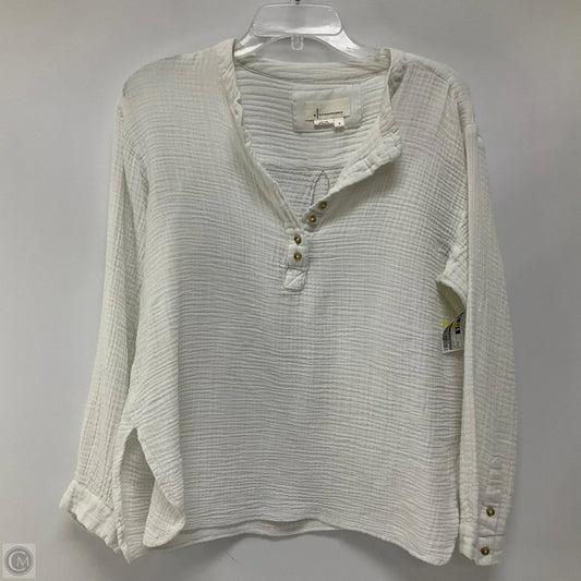 Top Long Sleeve By Anthropologie In White, Size: M