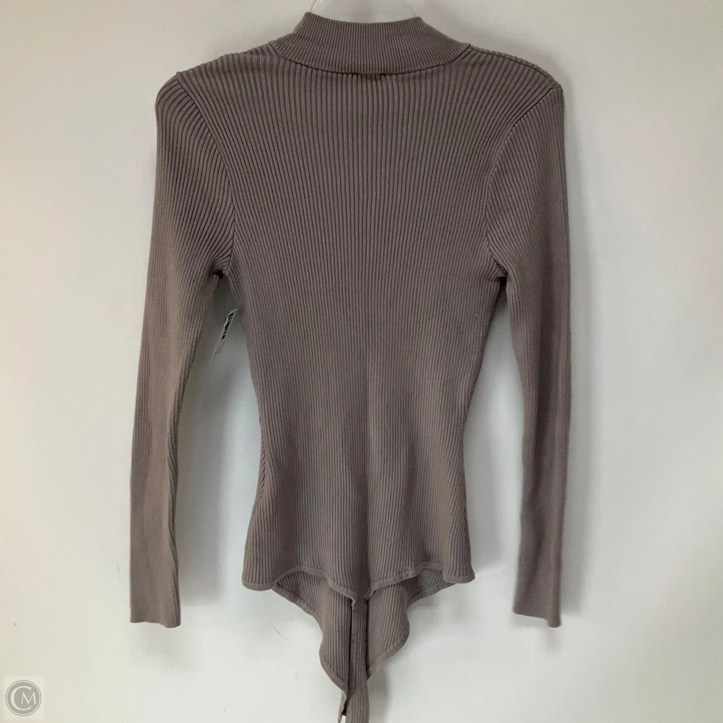 Top Long Sleeve By Abercrombie And Fitch In Grey, Size: L