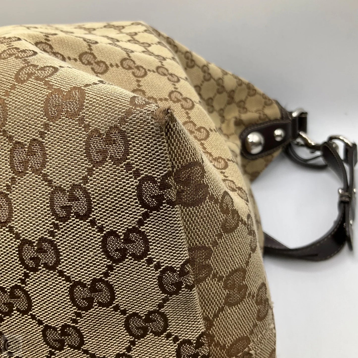 Handbag Luxury Designer By Gucci, Size: Large