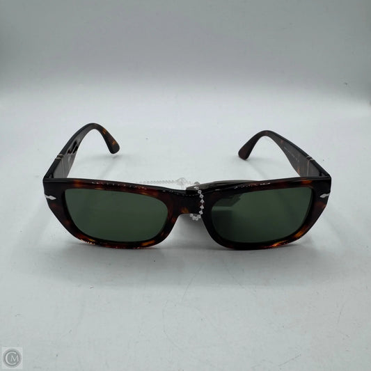 Sunglasses Designer By Cma