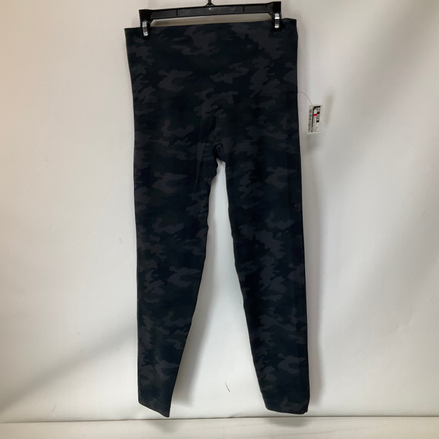Athletic Leggings By Spanx In Camouflage Print, Size: Xl