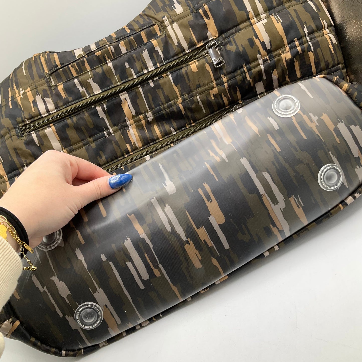 Diaper Bag By Cmb, Size: Large