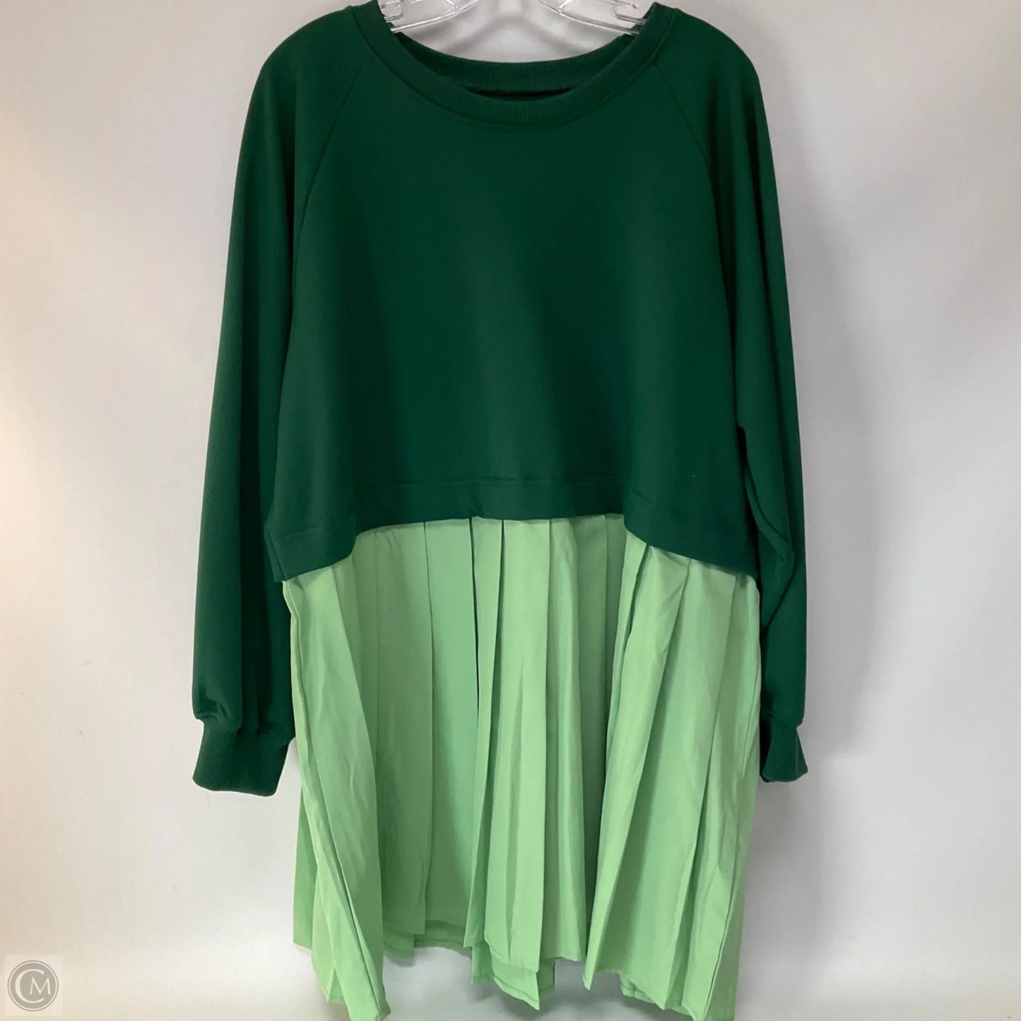 Dress Casual Short By Cmf In Green, Size: L