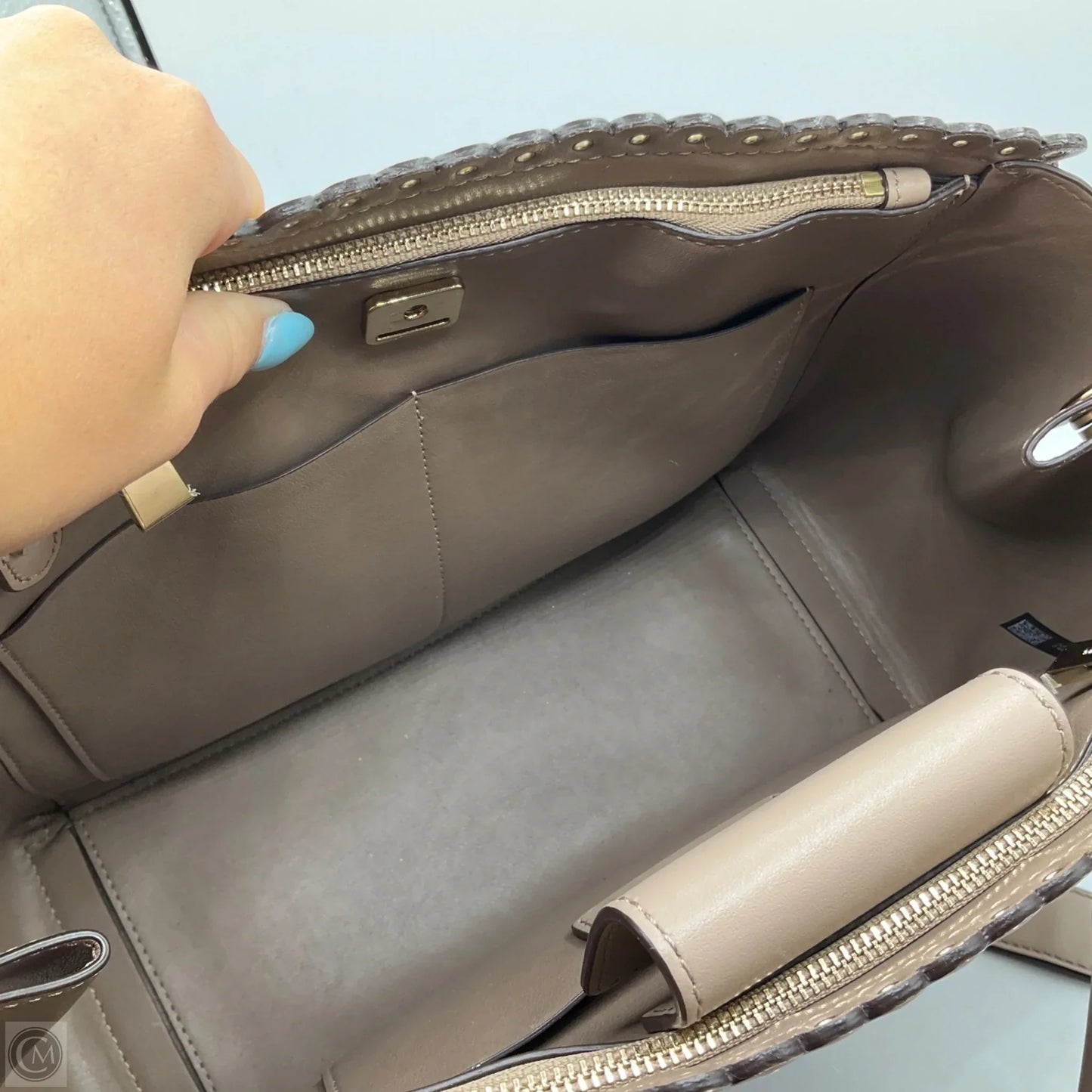 Handbag Designer By Michael Kors, Size: Medium