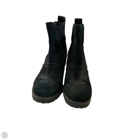 Boots Designer By Ugg In Black, Size: 8