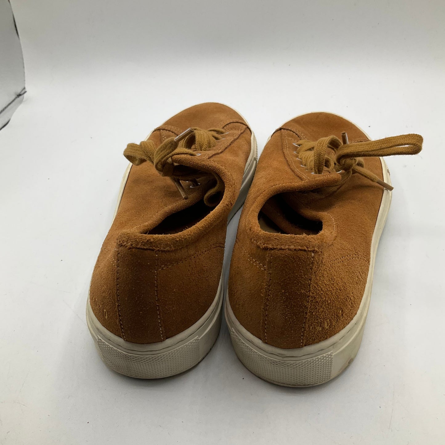 Shoes Sneakers By Cma In Brown, Size: 7