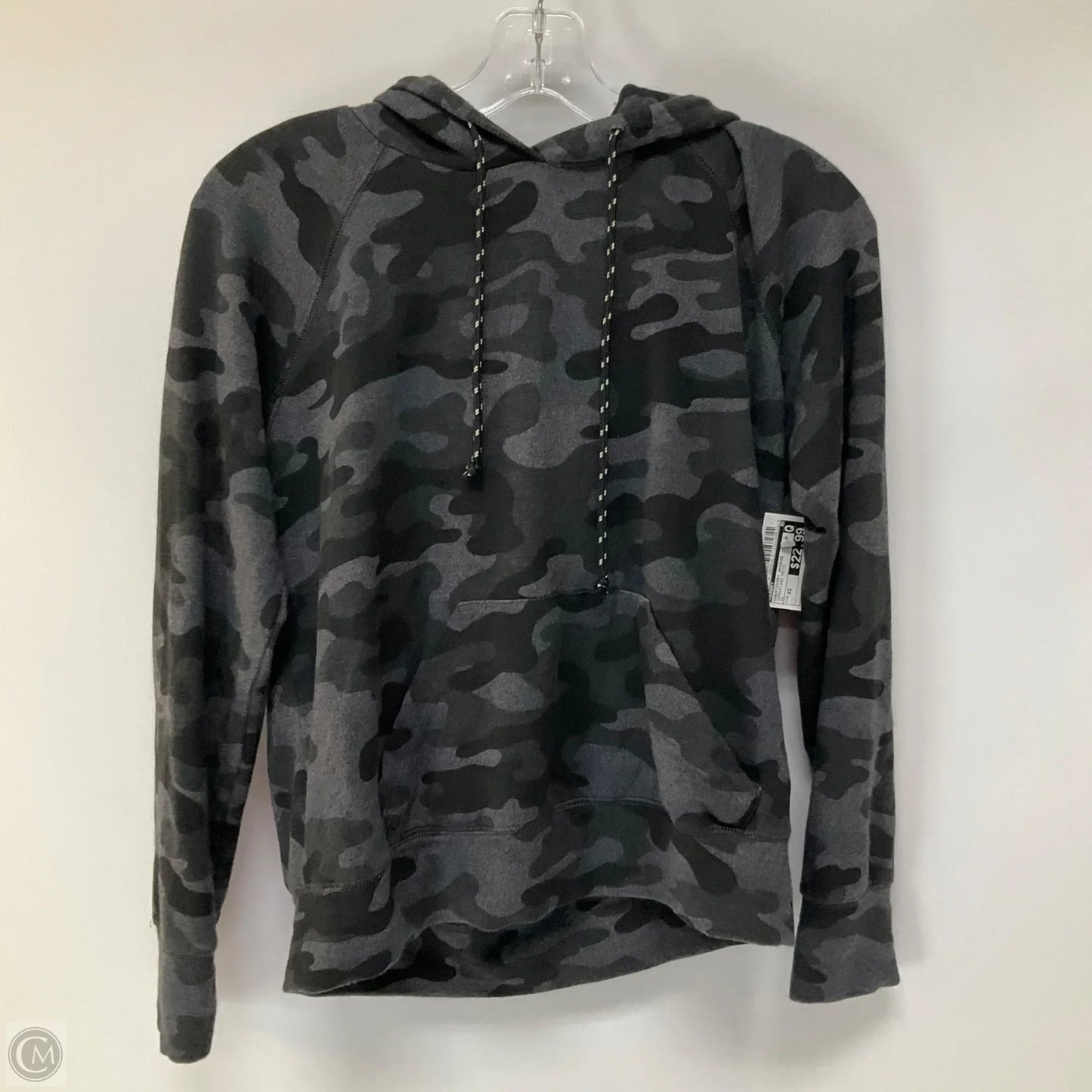 Sweatshirt Hoodie By Sundry In Camouflage Print, Size: Xs