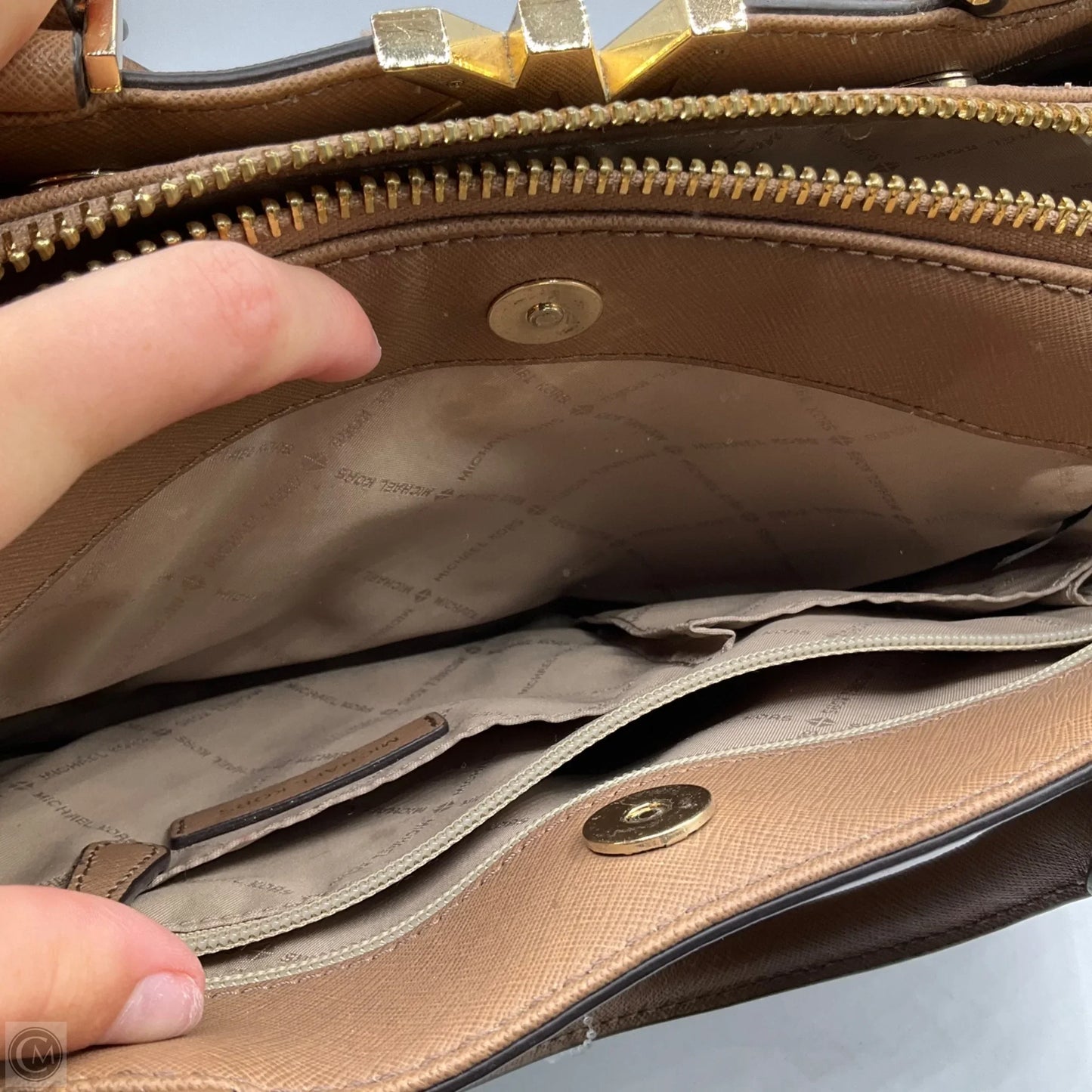 Handbag Designer By Michael Kors, Size: Medium