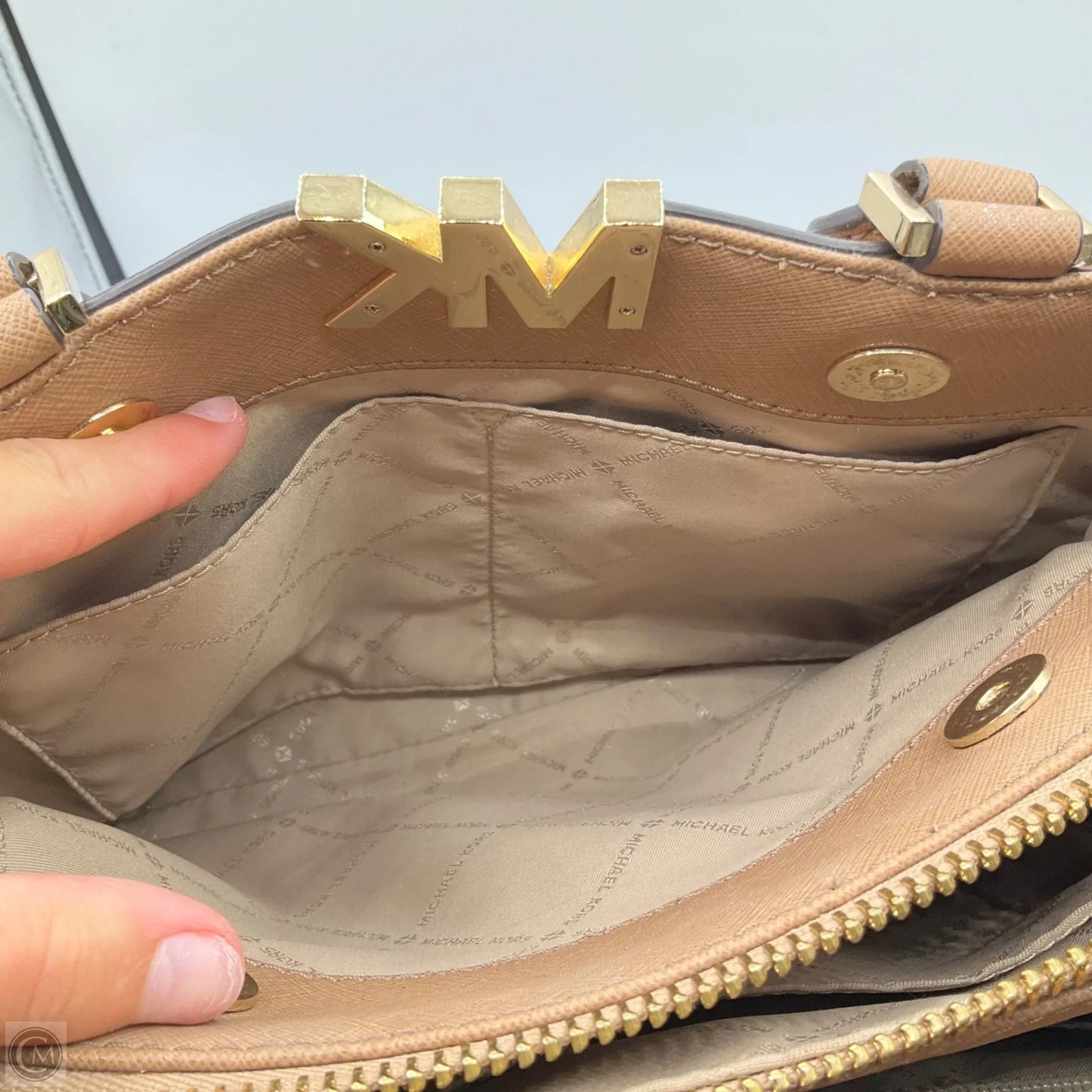 Handbag Designer By Michael Kors, Size: Medium