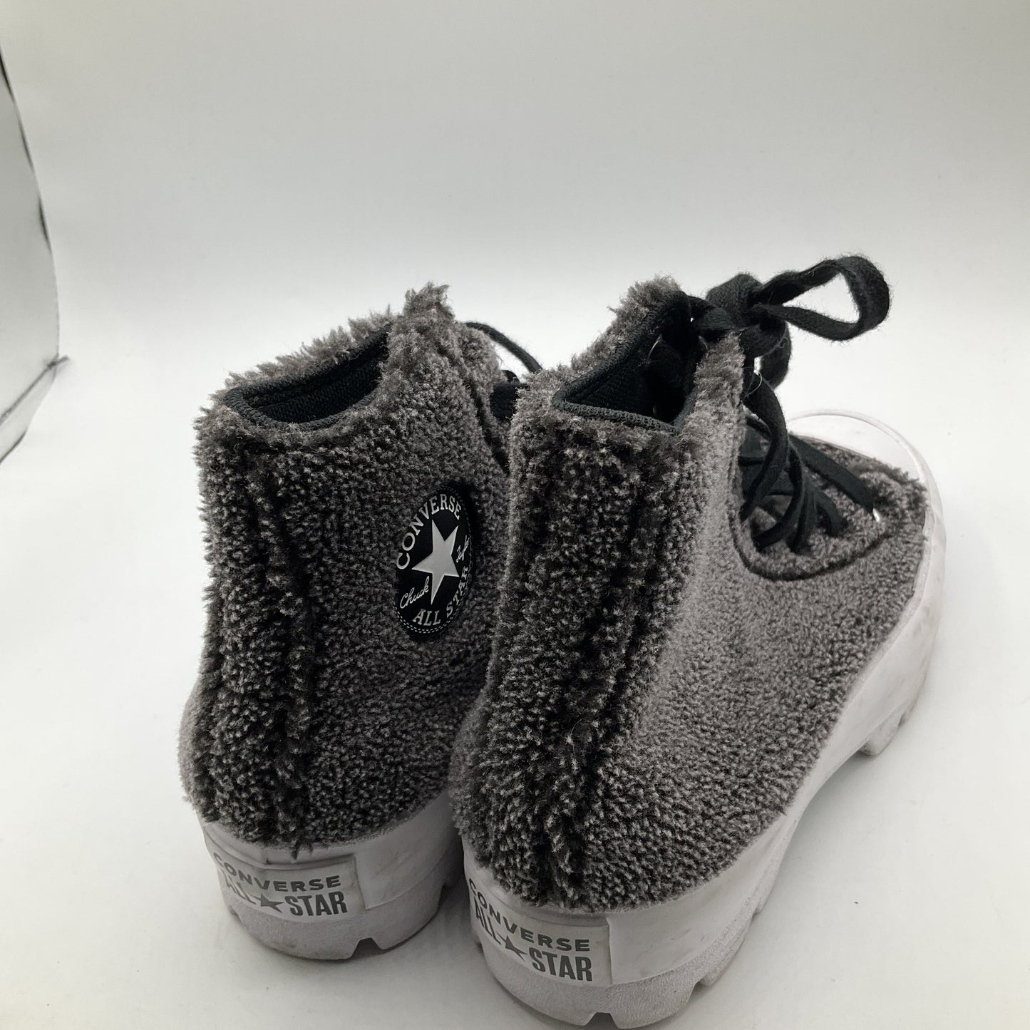 Shoes Sneakers By Converse  Size: 6