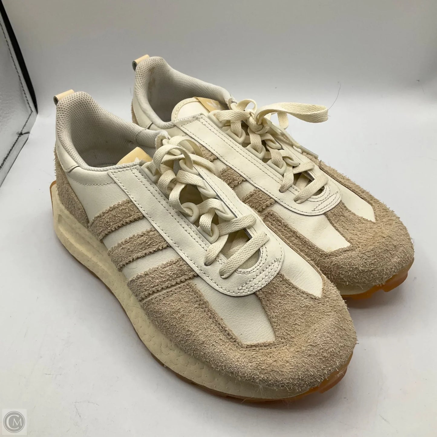 Shoes Sneakers By Adidas In Cream, Size: 9