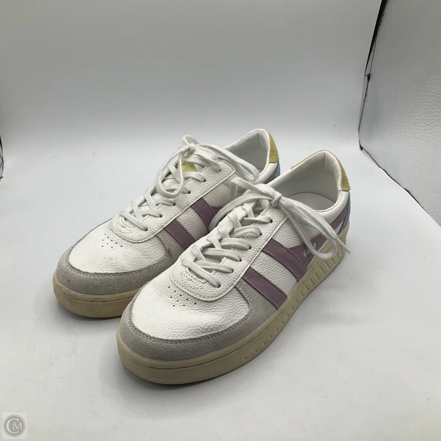 Shoes Sneakers By Gola In White, Size: 7