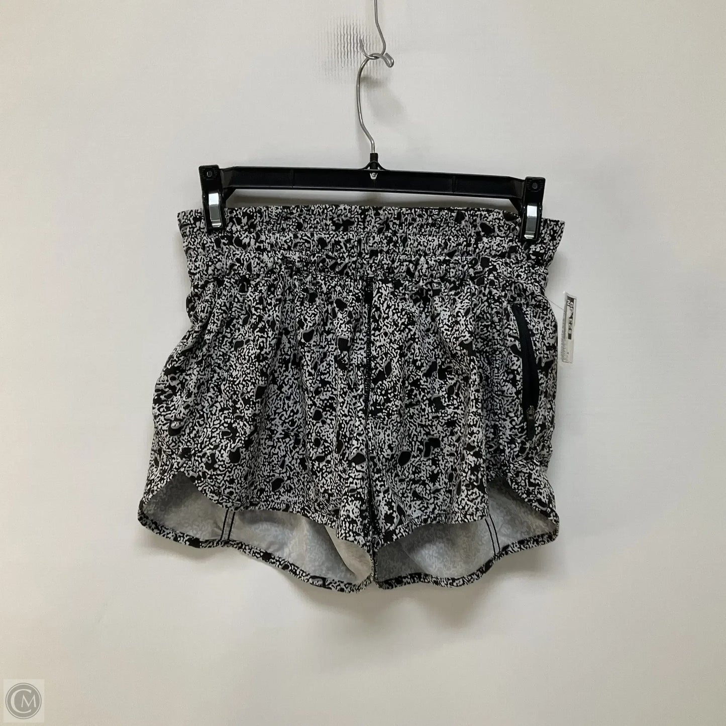 Athletic Shorts By Lululemon In Black & White, Size: 4