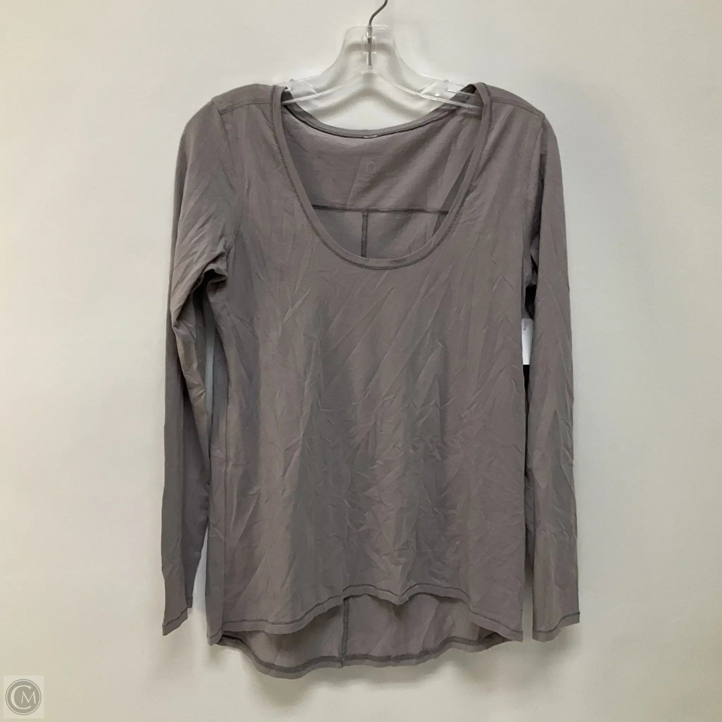 Top Long Sleeve By Lululemon In Grey, Size: M