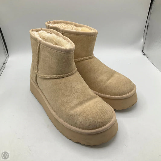 Boots Ankle Flats By Altard State In Cream, Size: 8