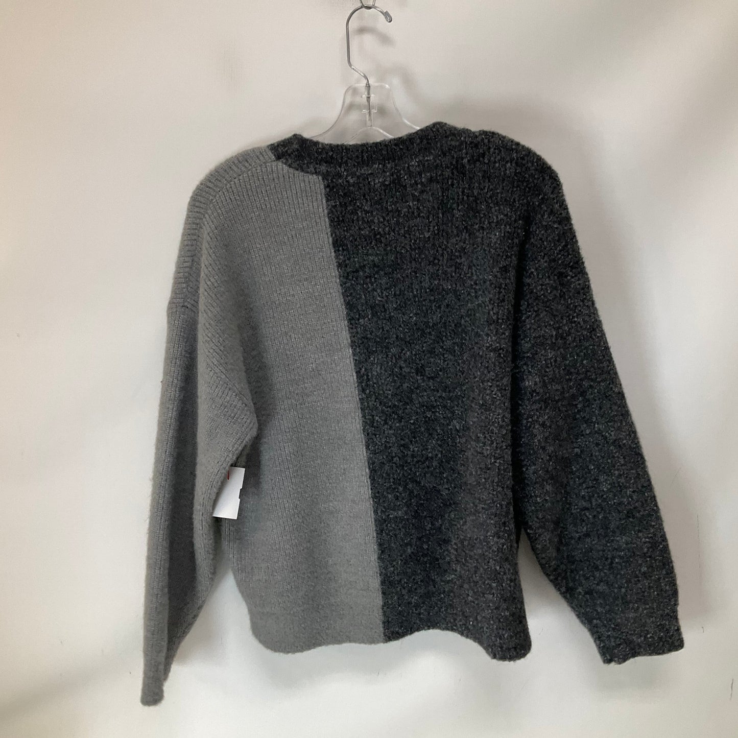 Sweater By Cmb In Grey, Size: M