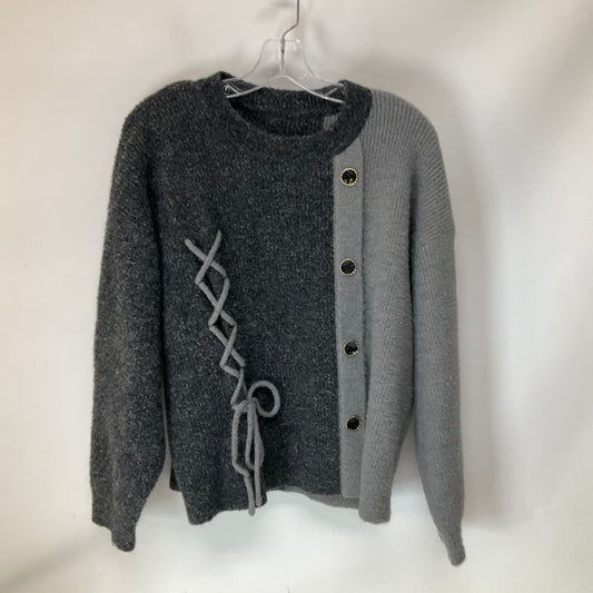 Sweater By Cmb In Grey, Size: M