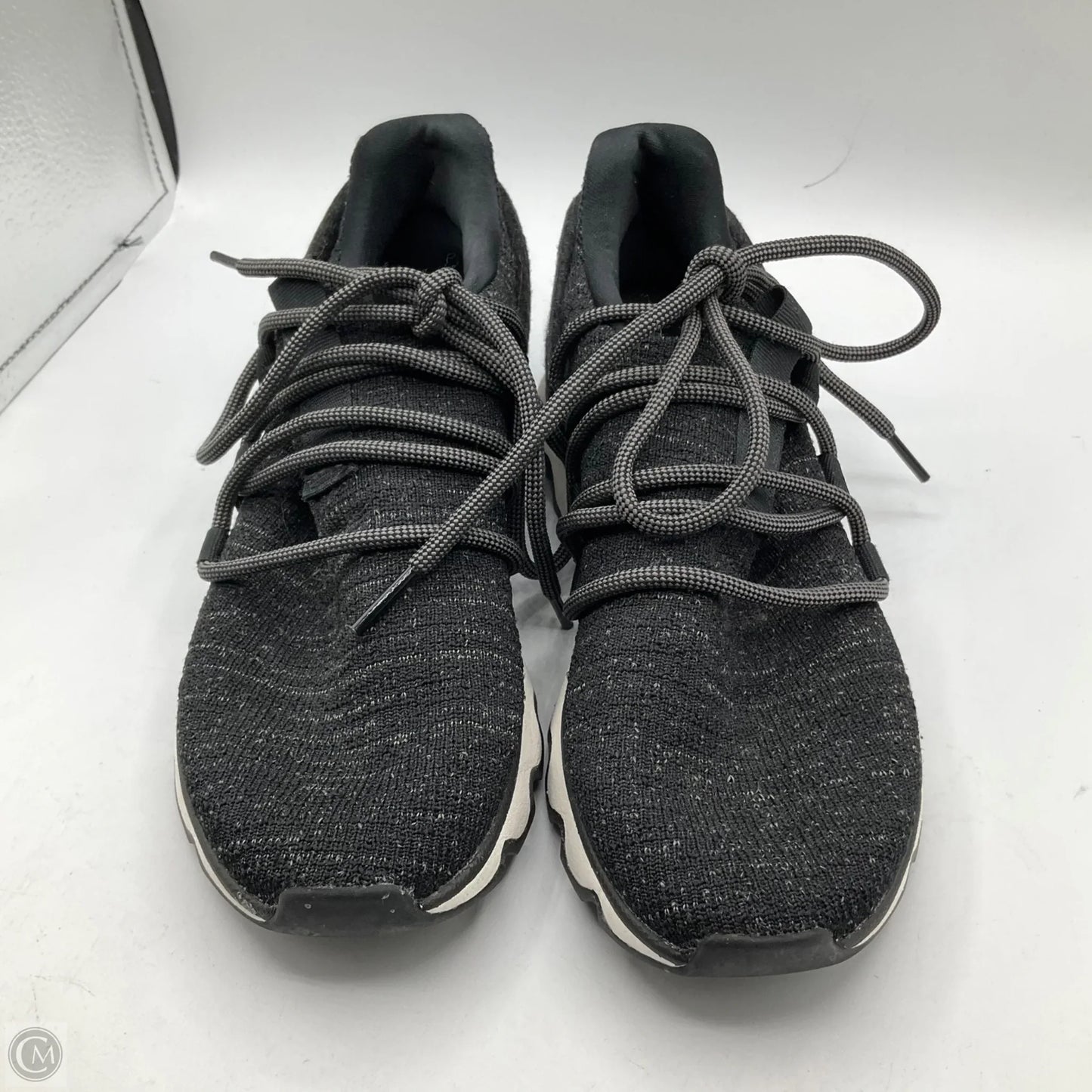 Shoes Sneakers By Sorel In Black, Size: 6.5