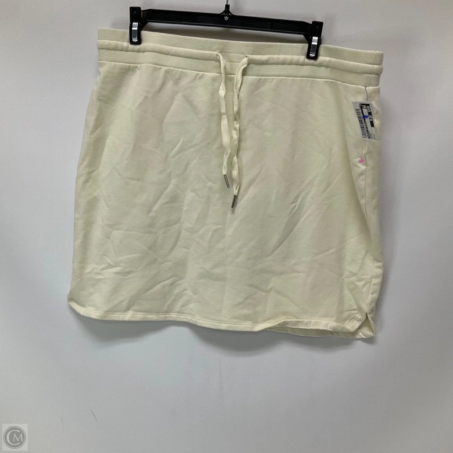 Shorts By Daily Ritual In Cream, Size: L