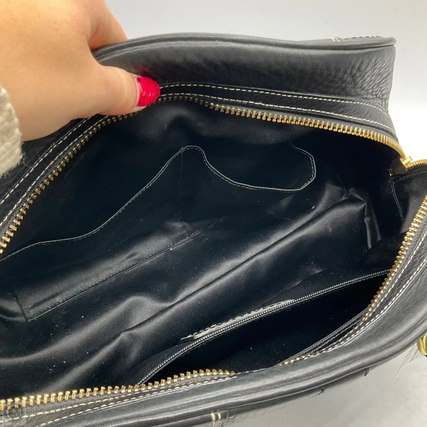 Handbag Designer By Coach, Size: Medium