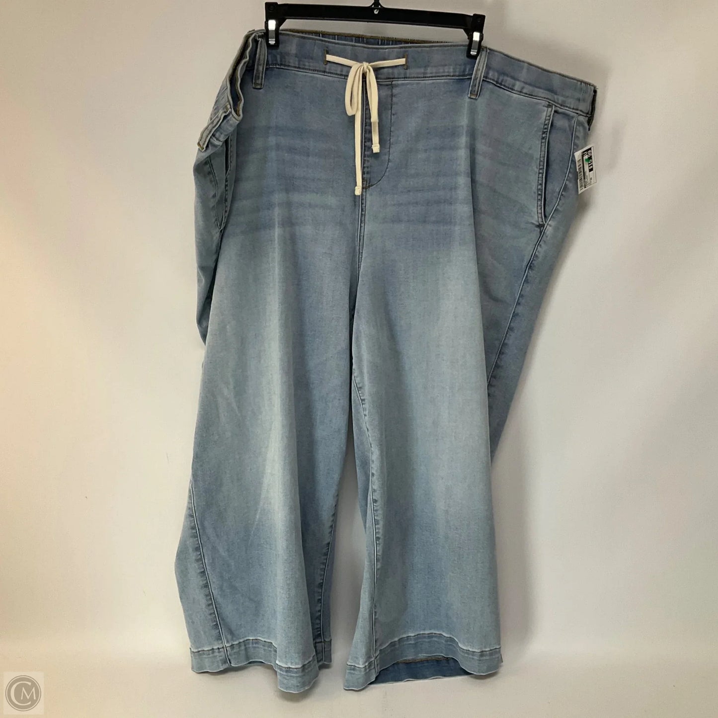 Jeans Cropped By Torrid In Blue Denim, Size: 5x