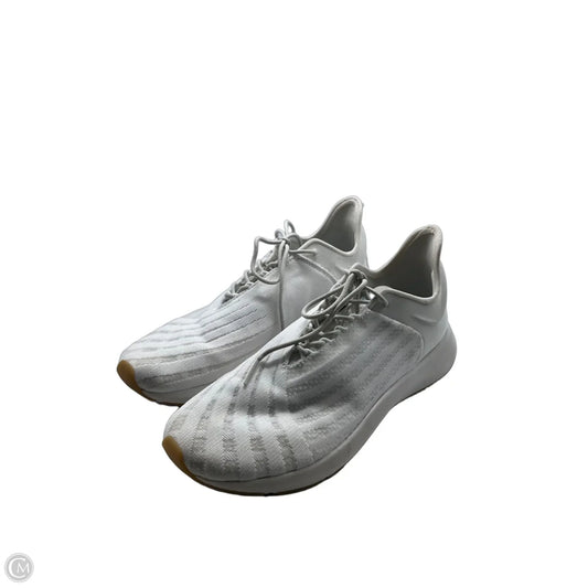 Shoes Athletic By Cmc In White, Size: 8
