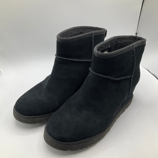 Boots Ankle Flats By Ugg In Black, Size: 10