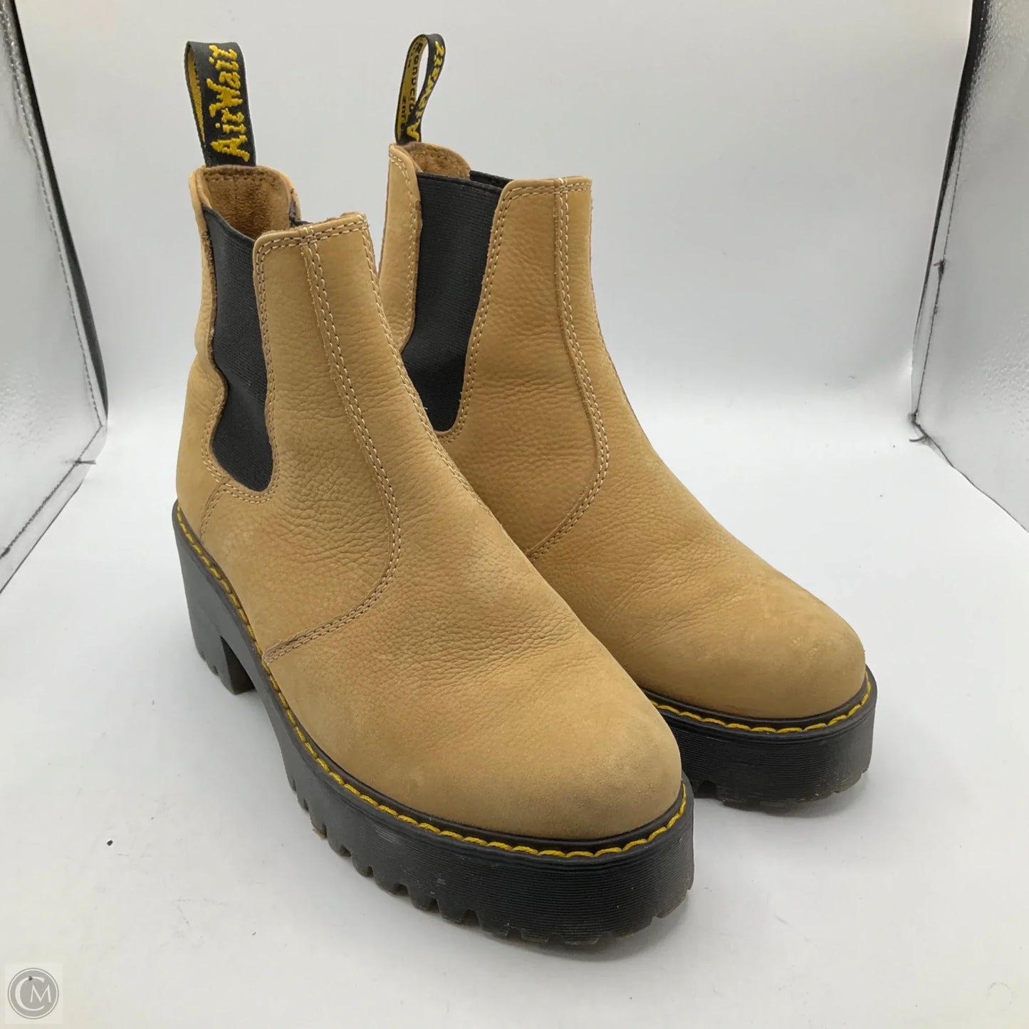 Boots Hiking By Dr Martens In Tan, Size: 7