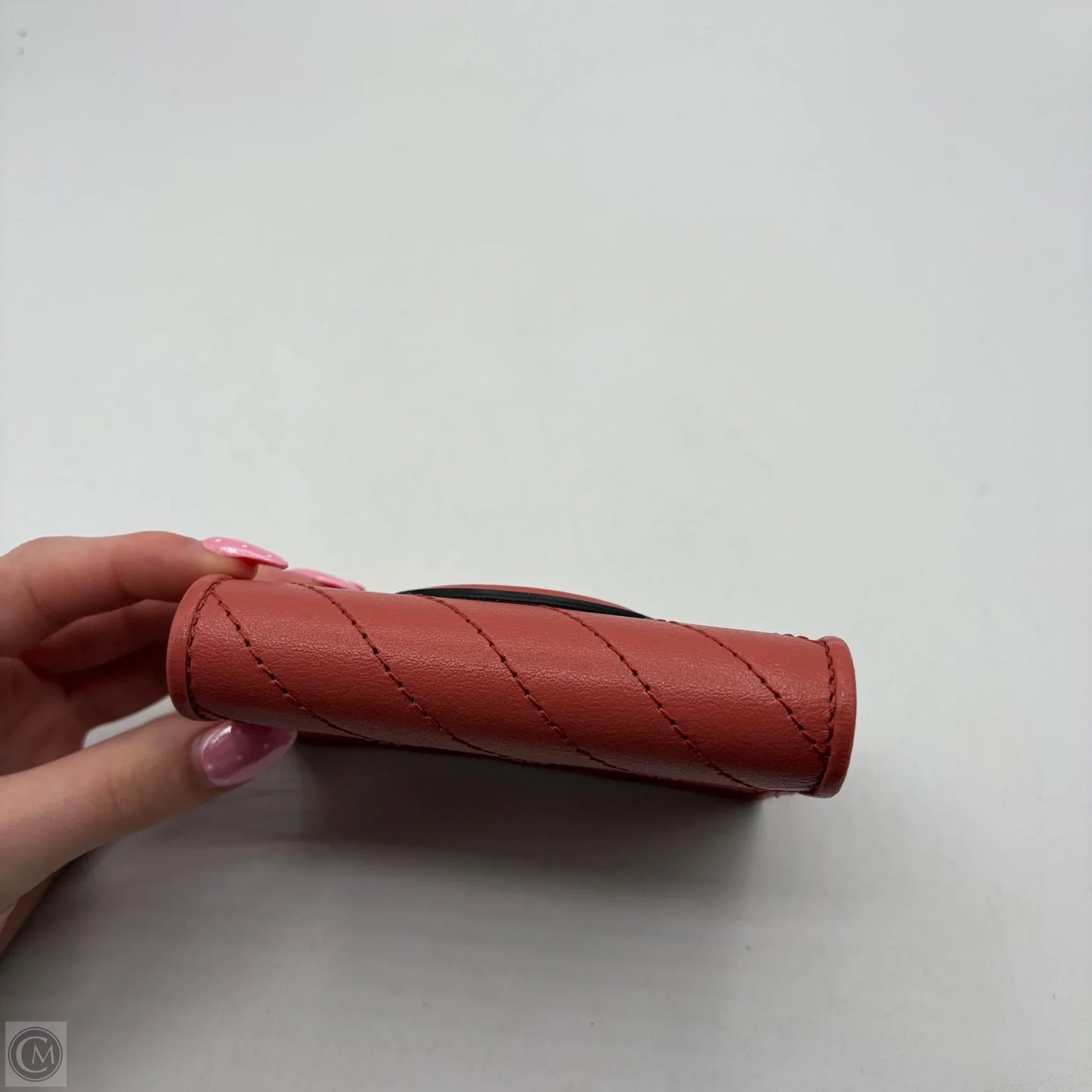 Wallet Luxury Designer By Gucci, Size: Small